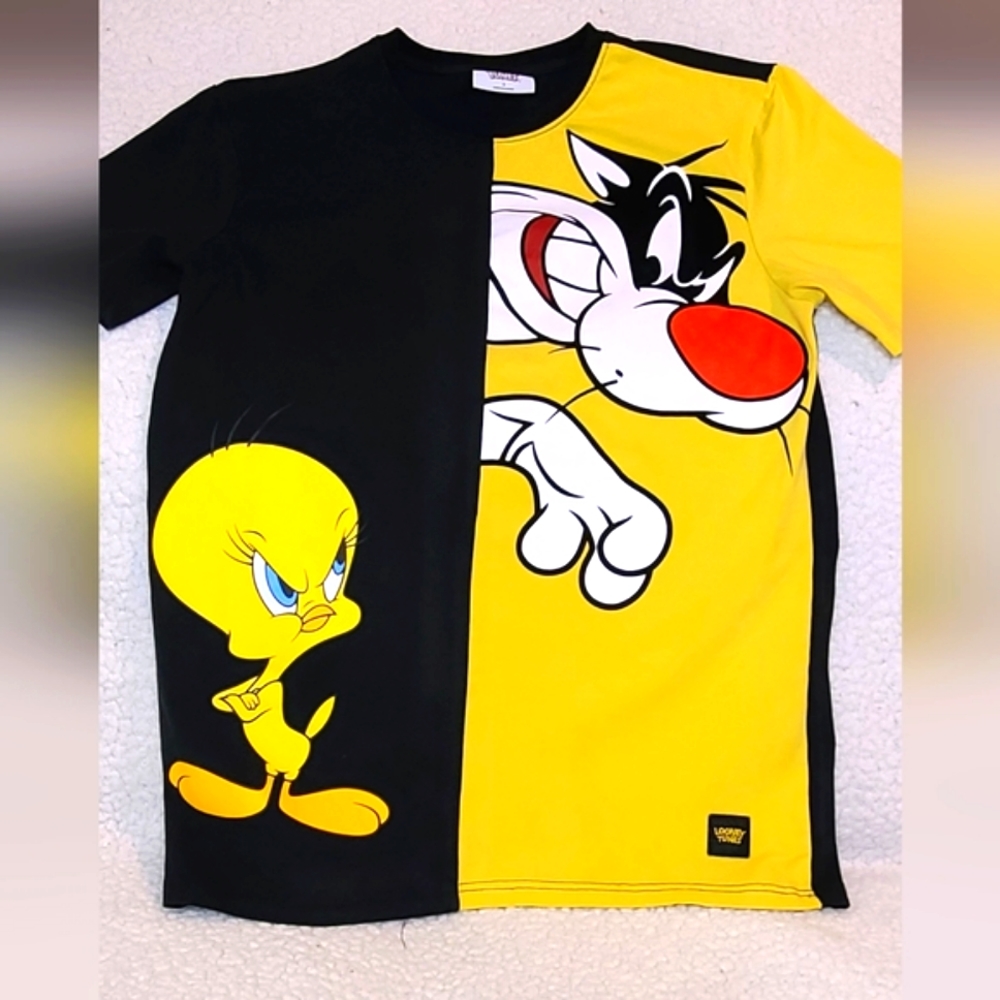 *SOLD* Tweety & Sylvester Top/T-shirt - Picture 4 of 7